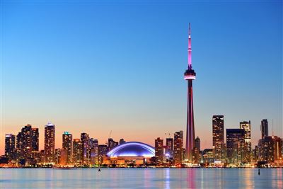 CN Tower bei Sonnenuntergang